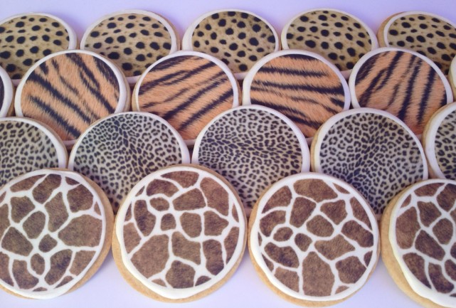 Animal-Print-Kitty-Party-Theme