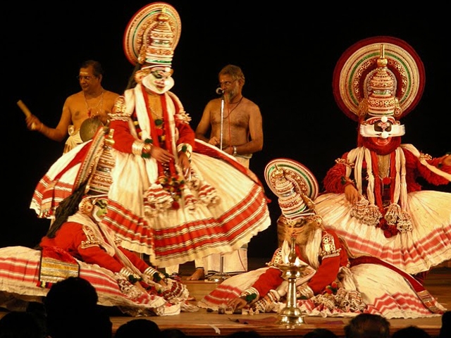 03kathakali_dance-kerala