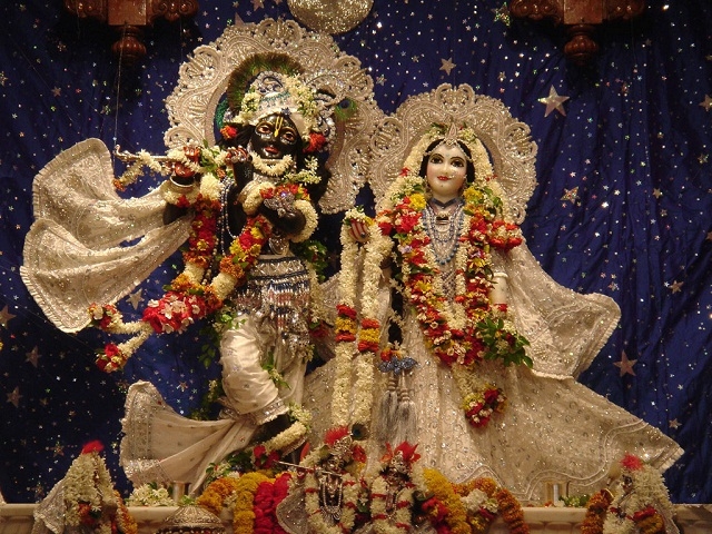 16radhey-krishna_vrindavan